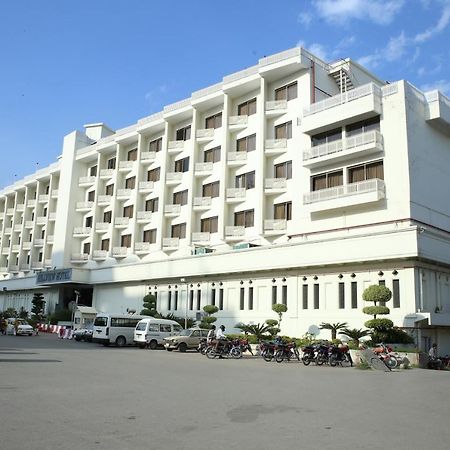 Hotel Hillview Islamabad Exterior photo